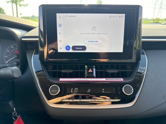 Used 2024 Toyota Corolla LE FWD image 26