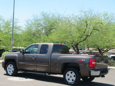 Used 2008 Chevrolet Silverado 1500 LT w/ Power Pack Plus RWD image 5