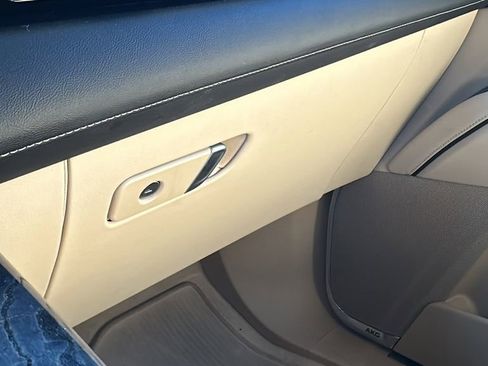 Used 2021 Cadillac Escalade Premium Luxury w/ Driver Assist Tech Package image 21