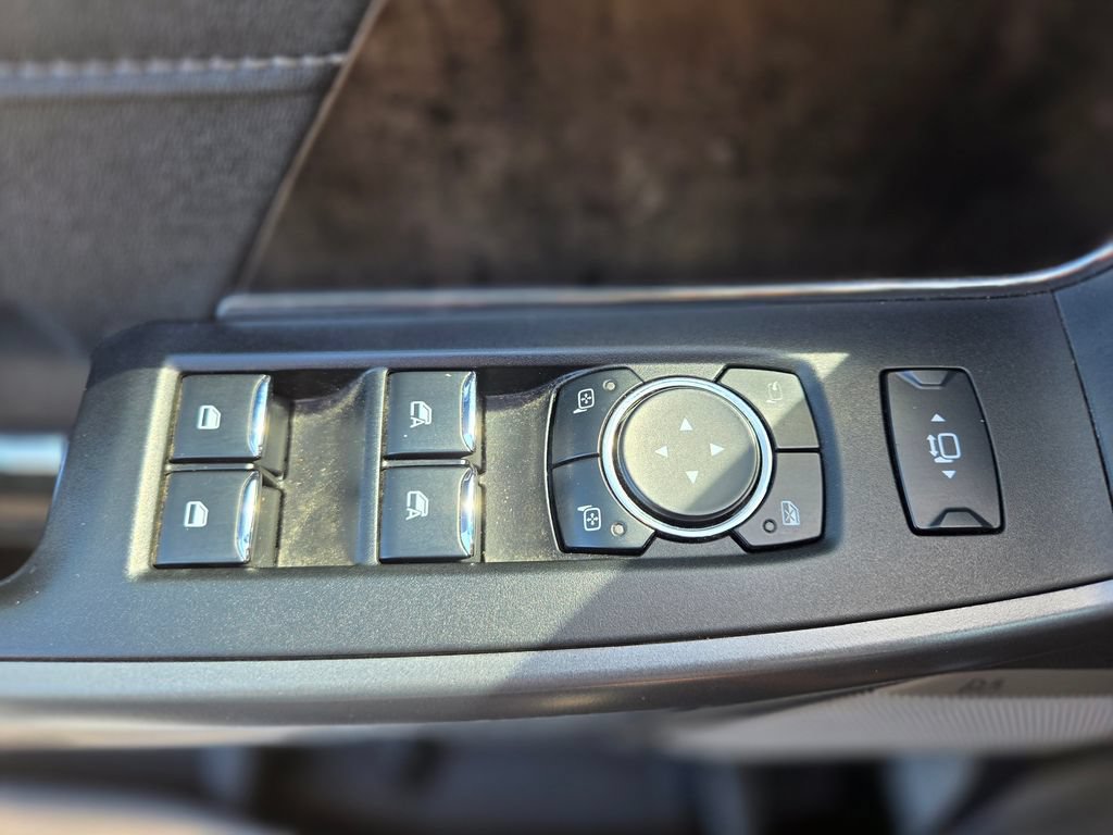 Used 2024 Ford F250 Lariat w/ Chrome Package AWD/4WD image 27