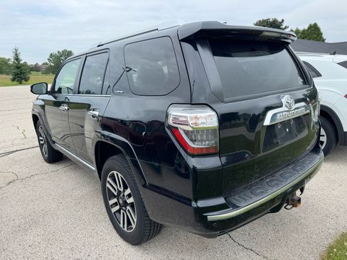 Used 2017 Toyota 4Runner Limited AWD/4WD image 7