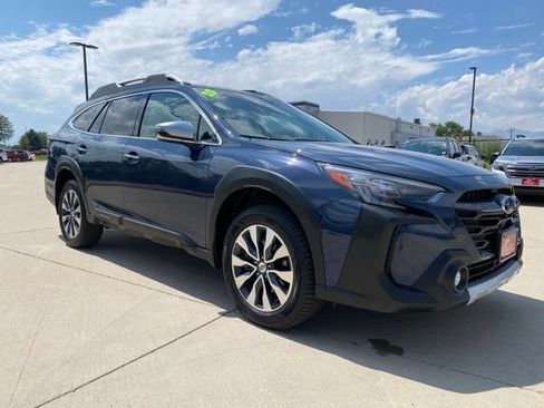 Used 2023 Subaru Outback Touring w/ Popular Package #2 AWD/4WD image 7