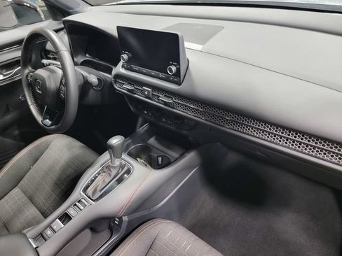 Certified 2024 Honda HR-V Sport image 16