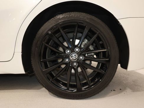 Used 2023 Toyota Camry XSE image 31