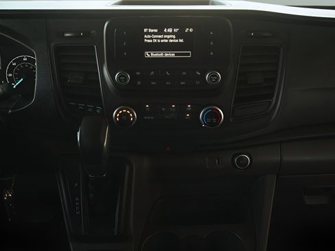 Used 2021 Ford Transit 350 XLT RWD image 22