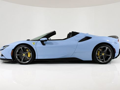 Certified 2024 Ferrari SF90 Spider AWD/4WD image 4