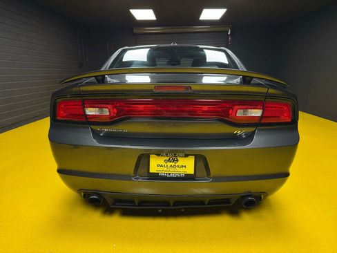 Used 2014 Dodge Charger R/T w/ Blacktop Package image 5
