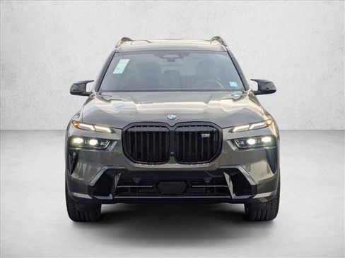 New 2026 BMW X7 M60i image 5