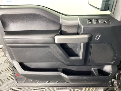 Used 2017 Ford F150 XLT w/ Equipment Group 301A Mid AWD/4WD image 11