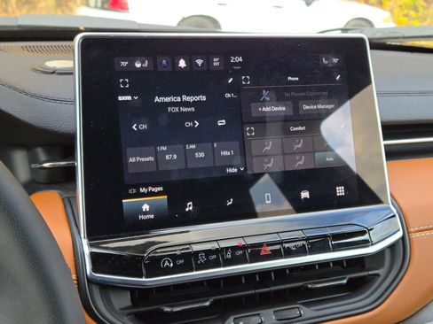 Used 2024 Jeep Compass Limited image 24