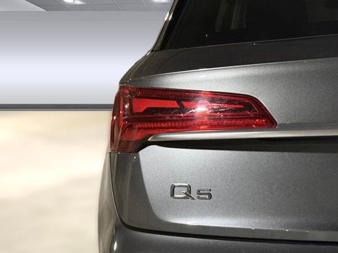 Certified 2023 Audi Q5 2.0T Premium Plus w/ Premium Plus Package image 13