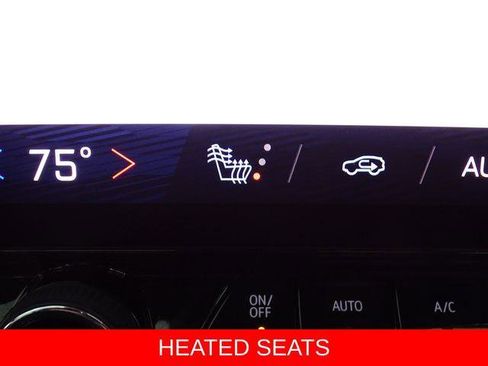 Used 2024 Chevrolet Blazer EV LT AWD/4WD image 14