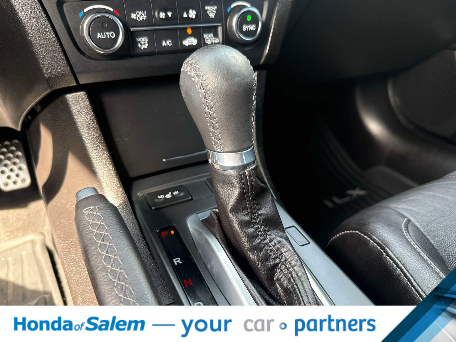 Used 2019 Acura ILX FWD image 18