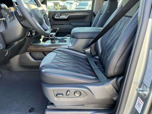 New 2026 Chevrolet Silverado 1500 RST image 7