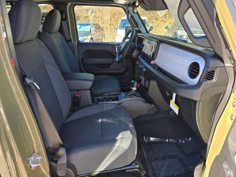 New 2026 Jeep Wrangler Unlimited Sport AWD/4WD image 28