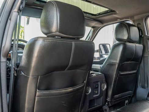 Used 2013 Ford F250 Lariat w/ Lariat Ultimate Pkg AWD/4WD image 36
