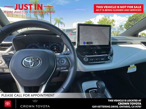 Used 2026 Toyota Corolla SE w/ SE Package FWD image 7