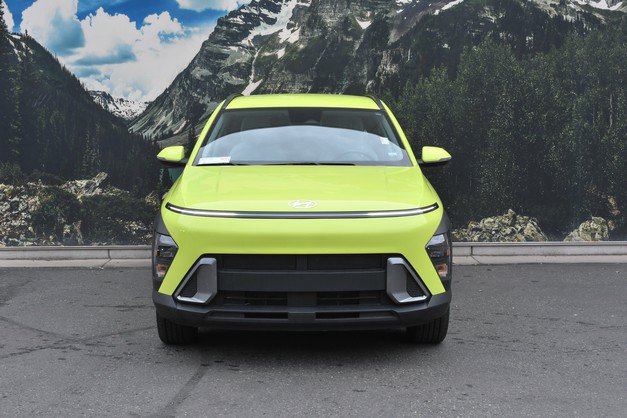 Used 2024 Hyundai Kona SEL AWD/4WD image 5