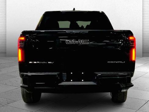 New 2025 GMC Sierra EV Denali image 4