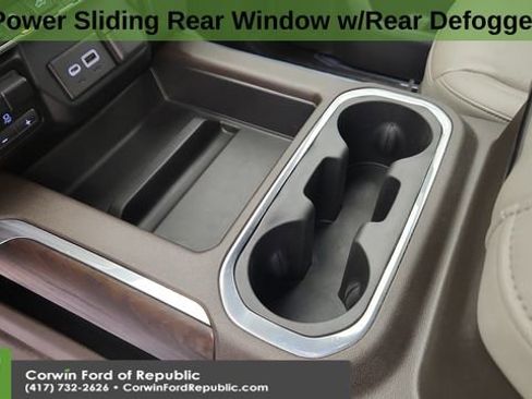 Used 2021 GMC Sierra 1500 SLT w/ SLT Premium Package image 17