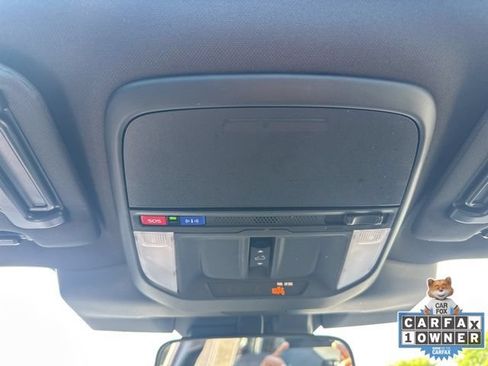 Used 2025 Subaru Forester Premium AWD/4WD image 11