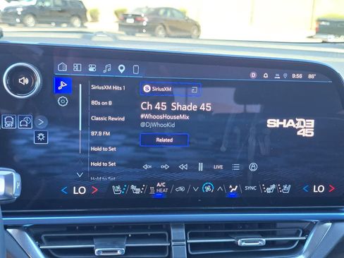 Used 2026 Chevrolet Equinox EV LT w/ Convenience Package II AWD/4WD image 24
