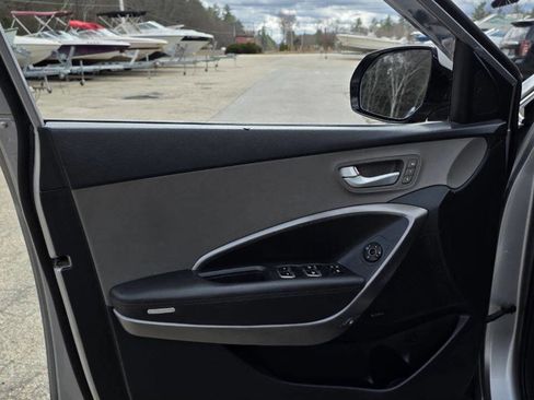 Used 2016 Hyundai Santa Fe Limited w/ Option Group 04 image 13