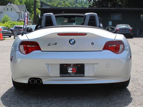 Used 2006 BMW Z4 3.0i RWD image 7
