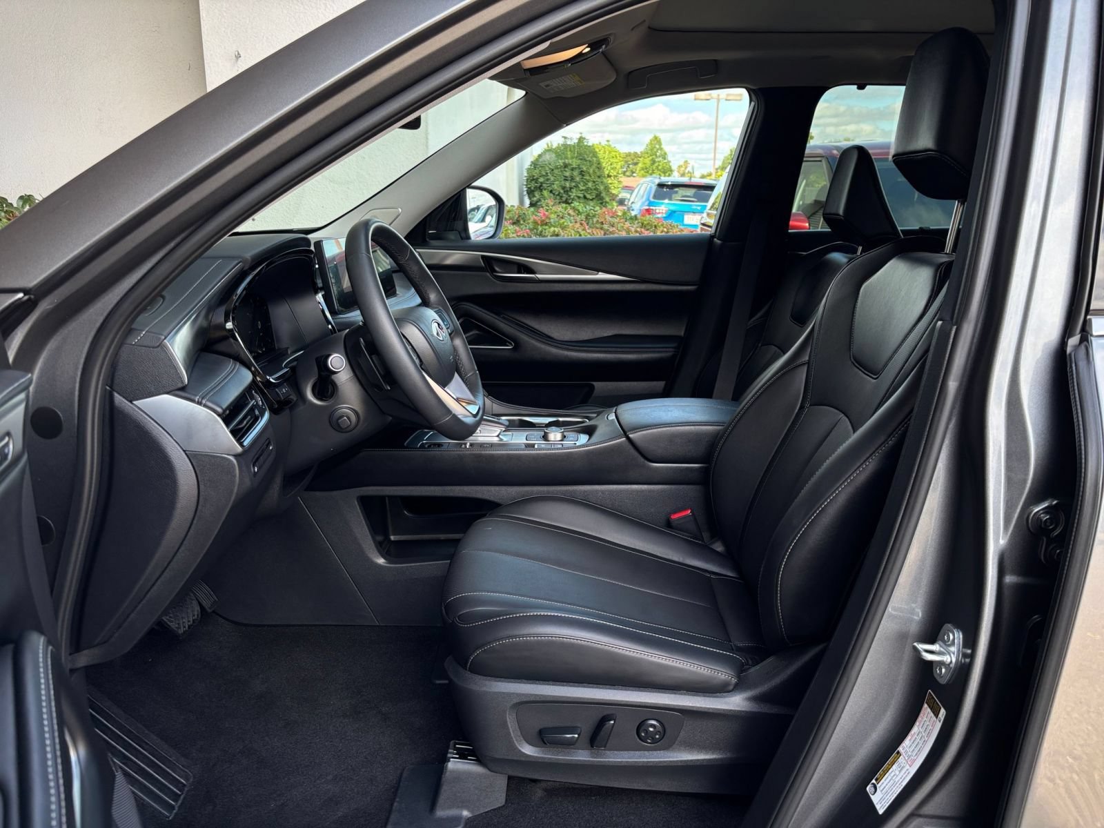 Used 2026 INFINITI QX60 Luxe AWD/4WD image 29