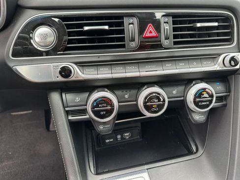 Used 2021 Genesis G70 2.0T w/ Elite Package image 24