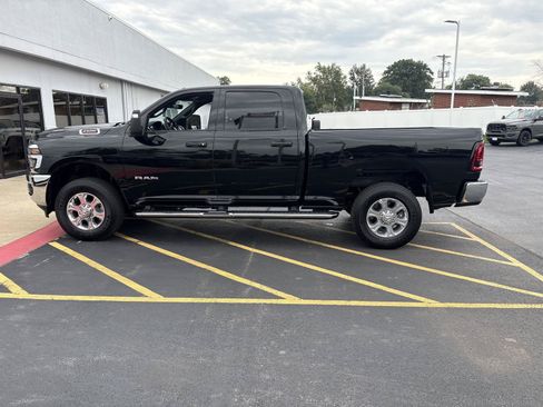 Used 2025 RAM 2500 Big Horn AWD/4WD image 8
