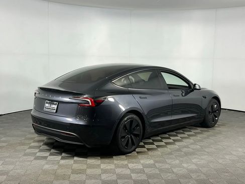 Used 2025 Tesla Model 3 Long Range image 6