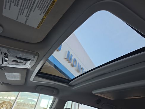 Used 2018 Toyota Sienna XLE Premium image 23