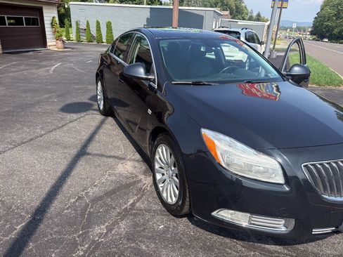 Used 2011 Buick Regal CXL w/ RL2 Preferred Equipment Group FWD image 5