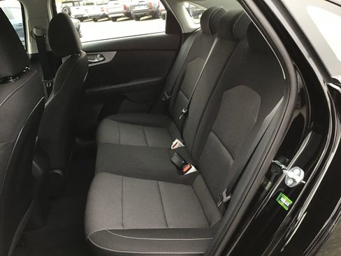 Certified 2023 Kia Forte LXS image 20