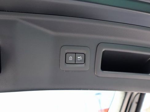 Used 2025 MAZDA CX-90 Plug-In Hybrid w/ Preferred image 27