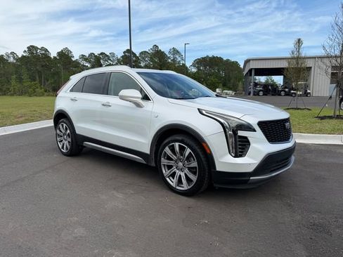 Used 2019 Cadillac XT4 Premium Luxury w/ Driver Assist Package image 8