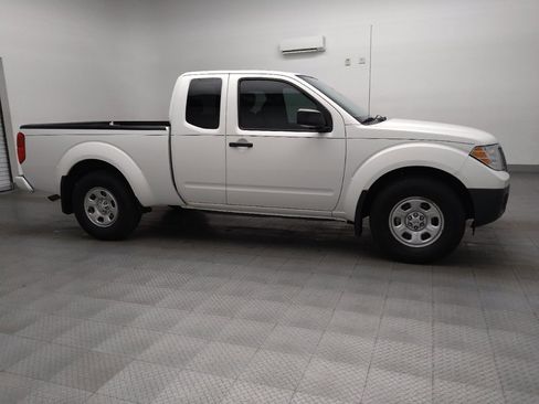 Used 2021 Nissan Frontier S image 11