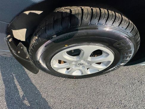 Used 2008 Nissan Quest S w/ Drivers Pkg image 28