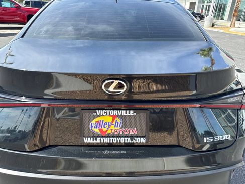 Used 2021 Lexus IS 300 w/ Accessory Package 2 RWD image 7