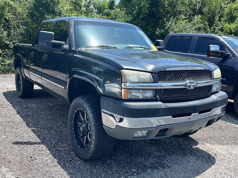Used 2004 Chevrolet Silverado 2500 LS AWD/4WD image 5