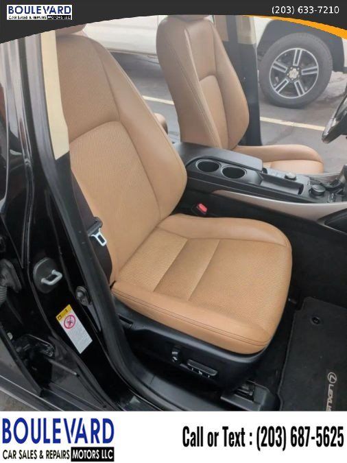 Used 2016 Lexus IS 200t RWD image 15