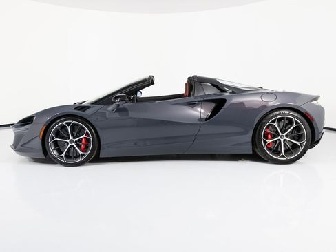 Used 2025 McLaren Artura Spider image 9