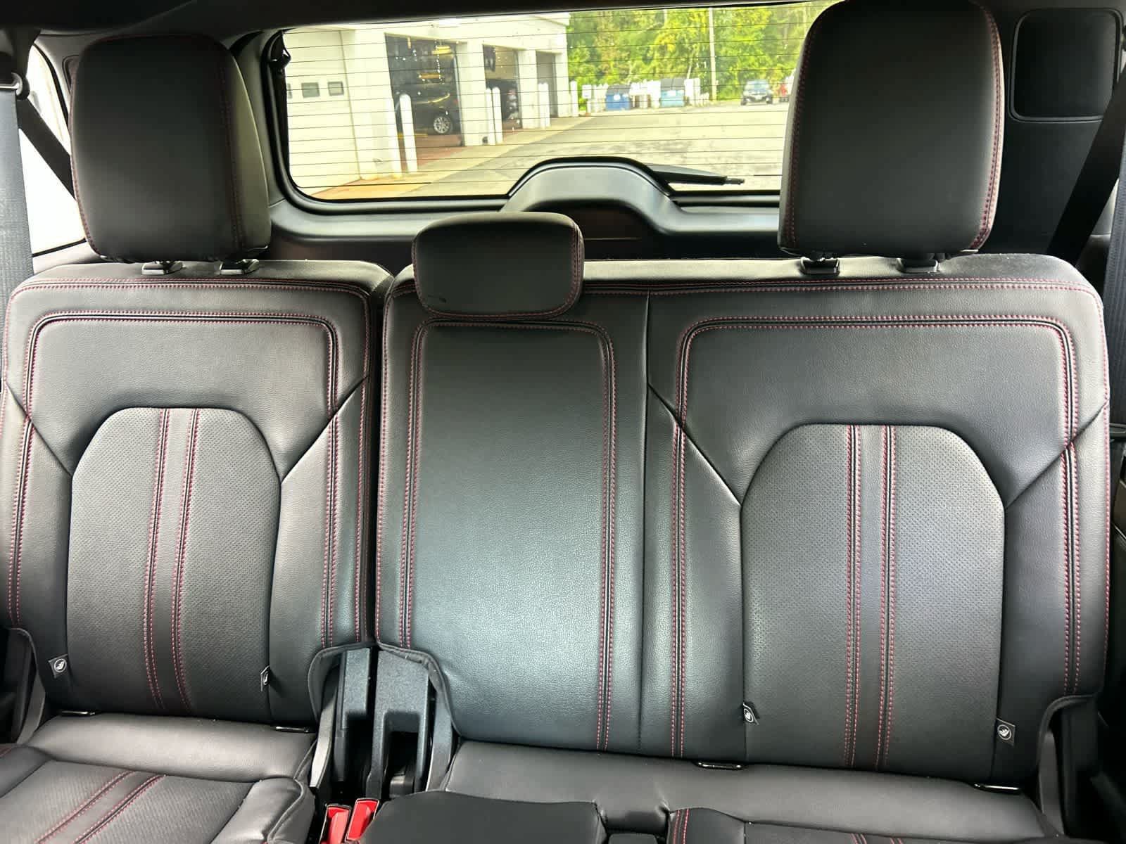Used 2022 Ford Expedition Max Limited AWD/4WD image 9