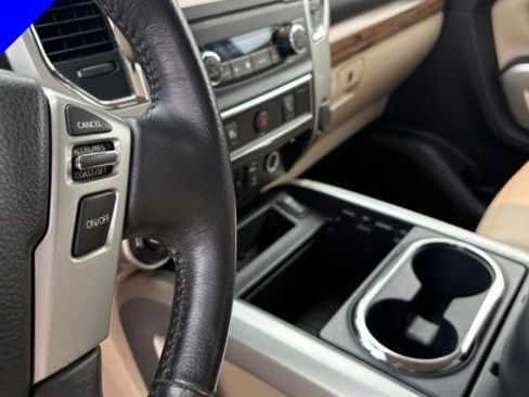 Used 2018 Nissan Titan SL w/ Texas Titan Edition AWD/4WD image 16