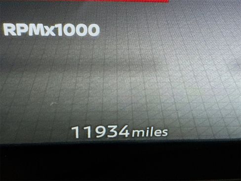 Used 2025 Nissan Kicks SR w/ Illumination Package image 34