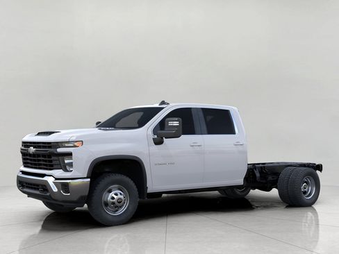New 2026 Chevrolet Silverado 3500 W/T AWD/4WD image 2