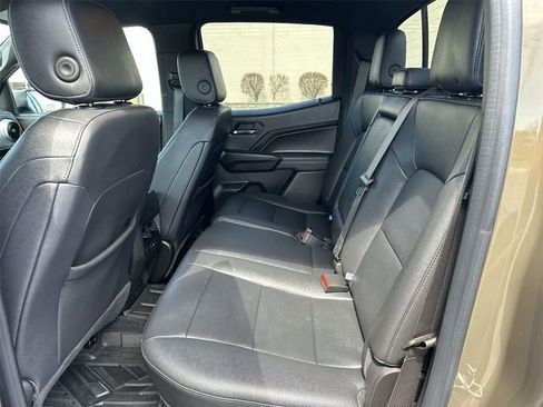 Used 2024 Chevrolet Colorado LT w/ LT Convenience Package III image 23