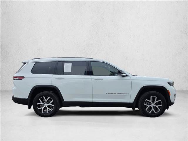 Used 2023 Jeep Grand Cherokee L Limited w/ Luxury Tech Group II AWD/4WD image 6