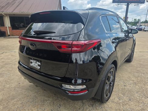Used 2021 Kia Sportage S FWD image 4